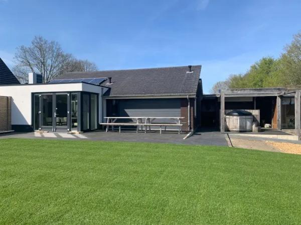 zij aanzicht vakantiehuis
